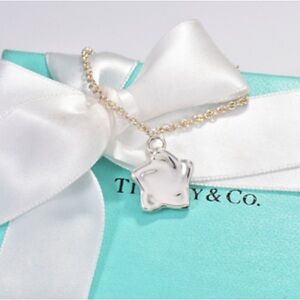 Tiffany & Co. RARE Elsa Peretti Star Sterling Silver 7.25" Bracelet